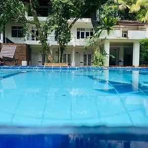  Guest house The Brothers